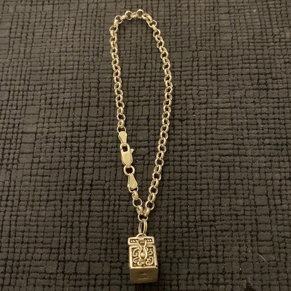 IBB Sterling Silver Jewelry - Vintage Sterling Silver Bracelet with Box charm that opens